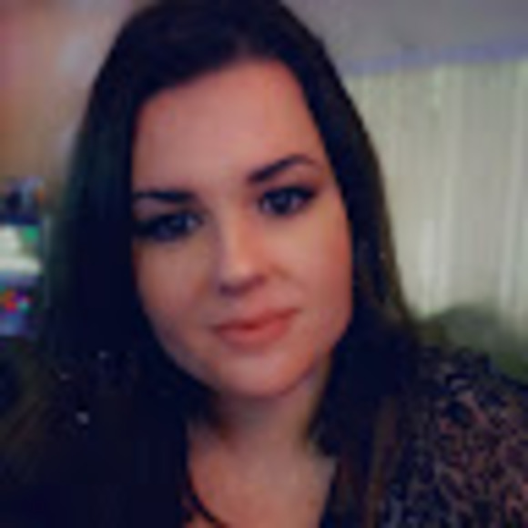 Meet your Posher, Serinna - Picture 1 of 1